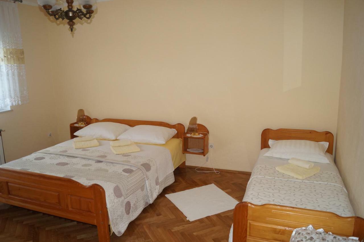 Apartment Drago Rakovica Esterno foto
